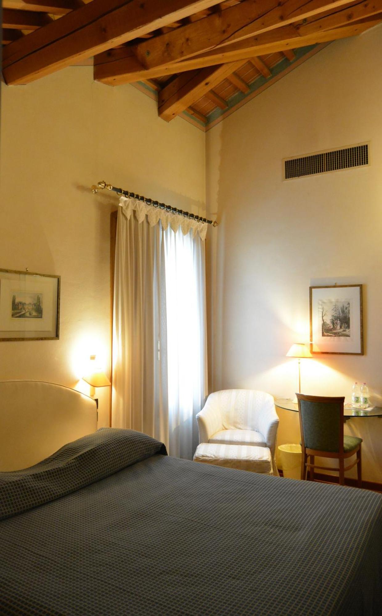 Hotel La Torre Torreglia ภายนอก รูปภาพ