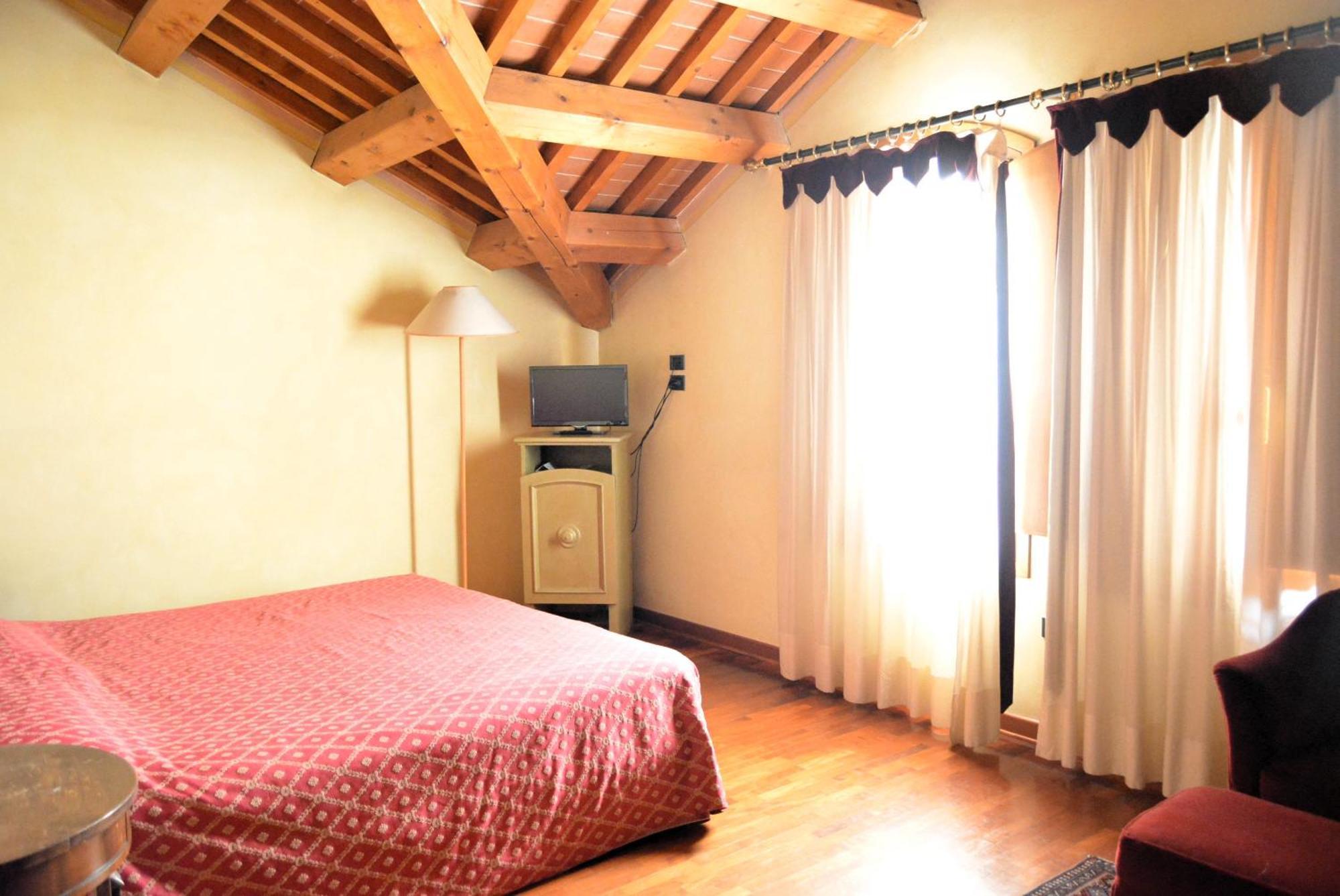 Hotel La Torre Torreglia ภายนอก รูปภาพ