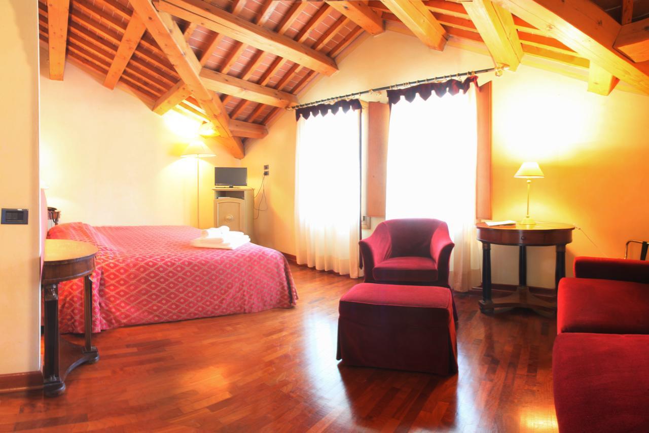 Hotel La Torre Torreglia ภายนอก รูปภาพ