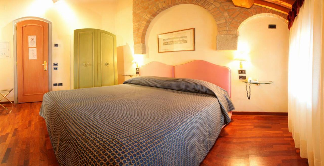 Hotel La Torre Torreglia ภายนอก รูปภาพ